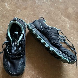 Hiking/running shoes